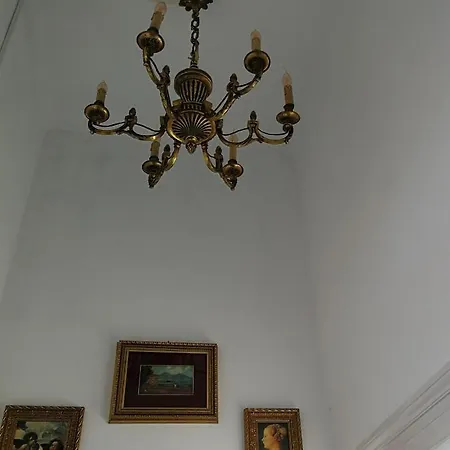 House Eroilor