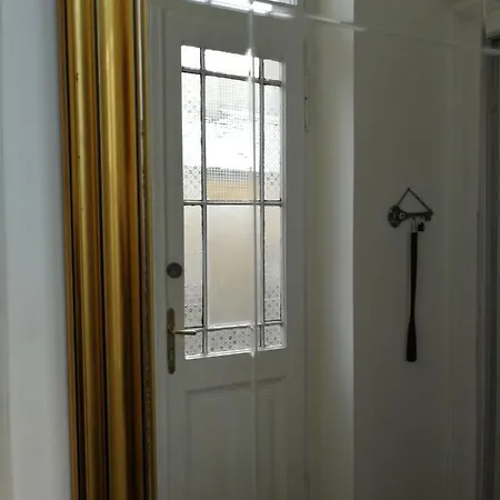 House Eroilor *